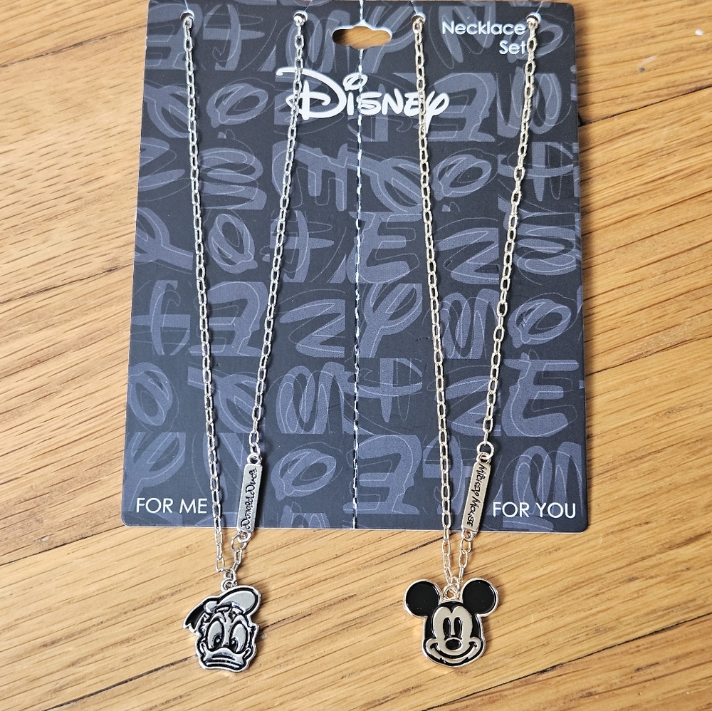 Disney Donald Duck & Mickey Mouse Bestie Necklace Set - Picture 3 of 10